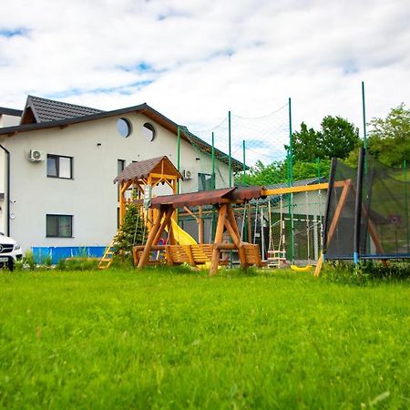 Casute Din Lemn Hotel Jiblea Veche Exterior photo